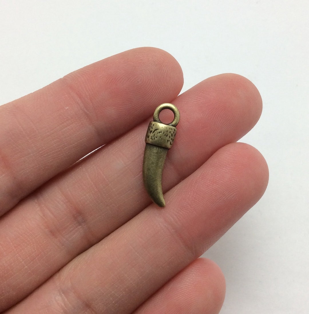 BULK 40 Italian Horn Charms, Antique Bronze Italian Horn Charm 51748