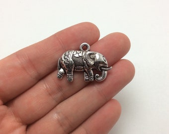 6 Elephant Charms Antique Silver Tone Zoo Animal (1-1593)