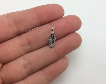 FEATHER CHARM PENDANT Large 2" Statement Silver Coloured Alloy 3D FEATHER CHARM PENDANT Large 2" Statement Silver Coloured Alloy 3D