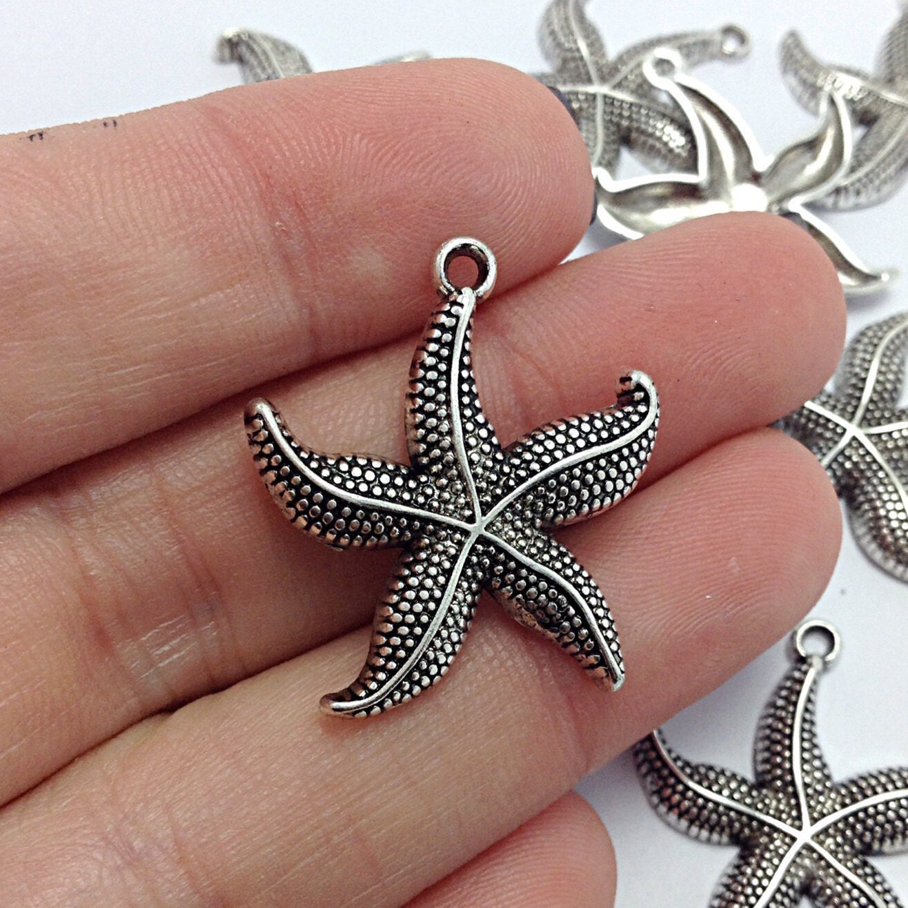NBEADS 100PCS 304 Stainless Steel Starfish Pendant Charms for Jewellery Making 