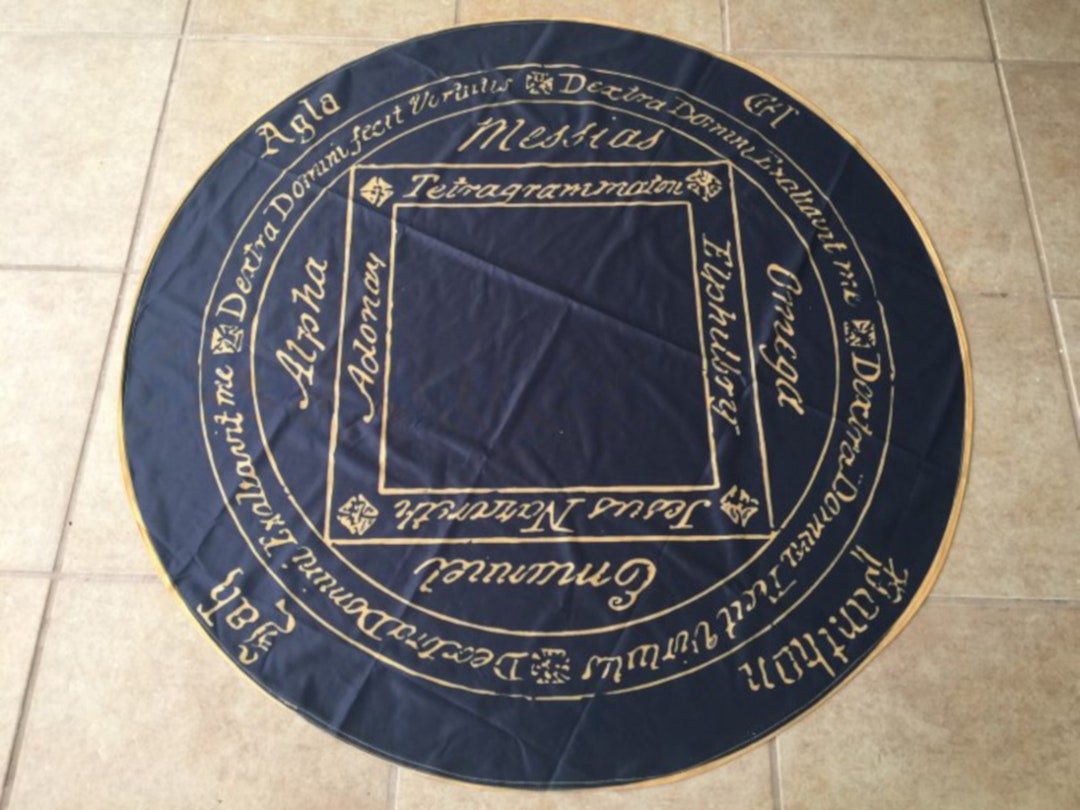 Crystallomancy Ritual Circle Cloth - Etsy