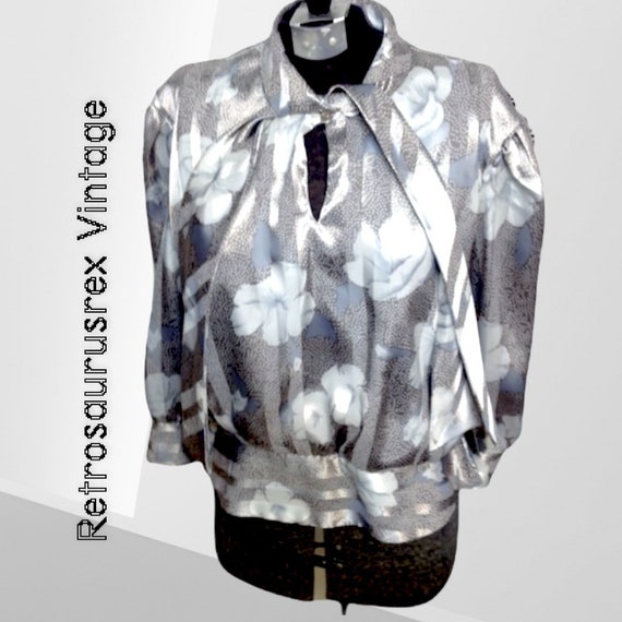 1970's Silver and Grey Secretary Blouse by Frejan… - image 2