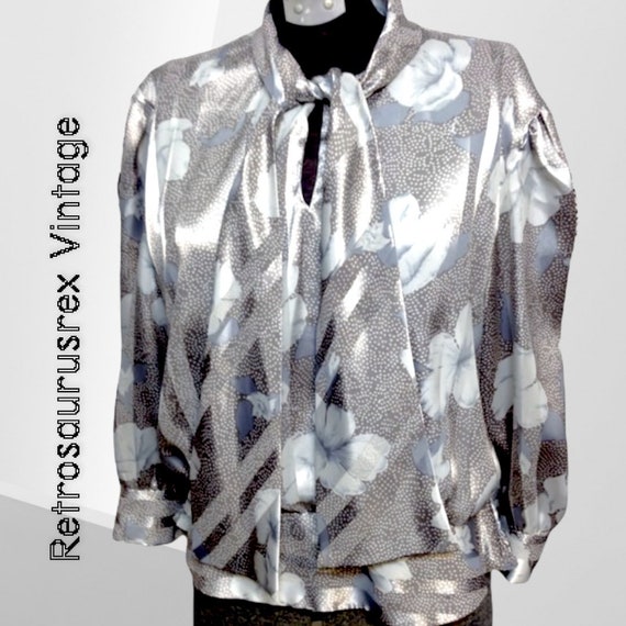 1970's Silver and Grey Secretary Blouse by Frejan… - image 5