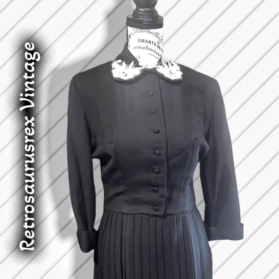 Vintage 1940’s Pinup Wool Pleated Dress & Angora … - image 3