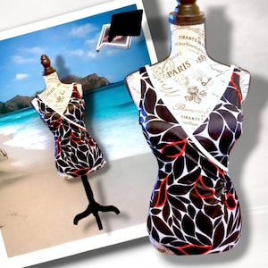 Vintage 1960&#39;s Maxine of Hollywood Cone Bra Onepiece Swimsuit, 12
