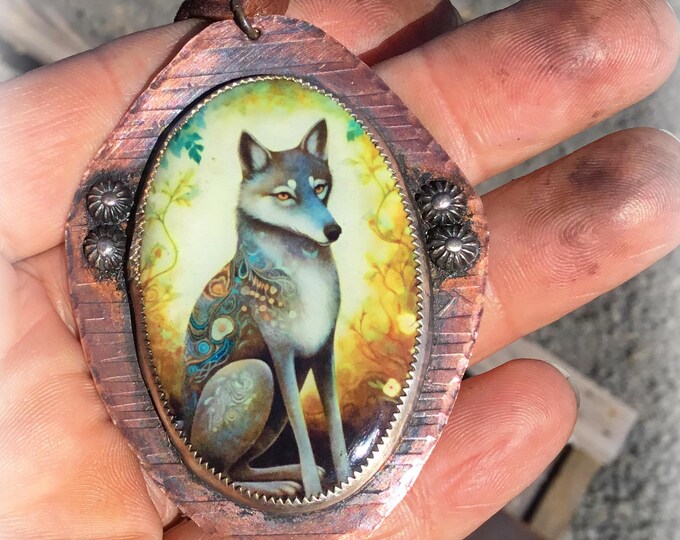 Sly little coyote makes a big bold statement with this awesome piece crafted by Weathered Soul with large silver vintage button closure