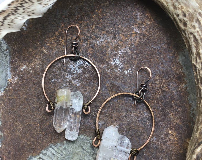 Copper arches with raw quartz, rustic very cool earrings by Weathered Soul, medium weight, copper artisan ear wires urban chic