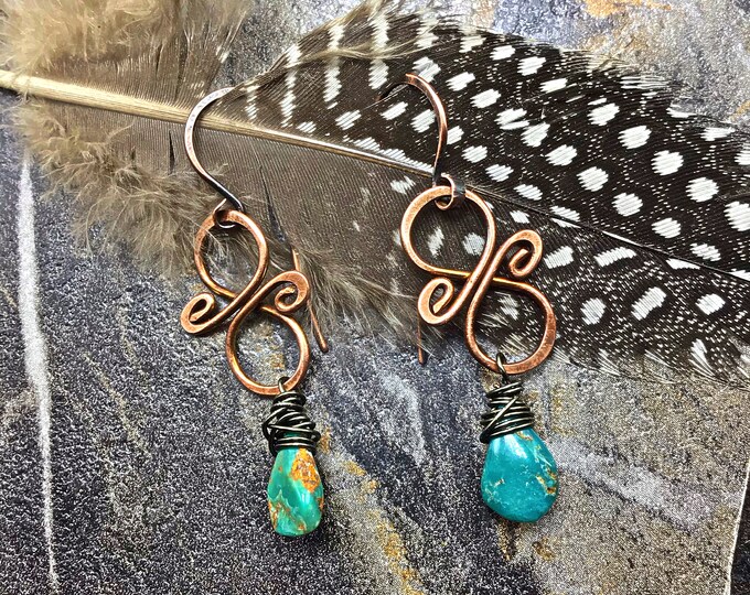 Copper oxidized with turquoise dainty drop earrings, urban chic, minimalist chic, simplistic design