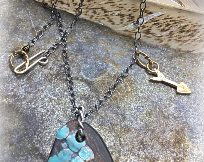 Sweet raw turquoise stone with oxidized sterling silver chain and bronze little arrow, hook and loop closure necklace y Weathered Soul
