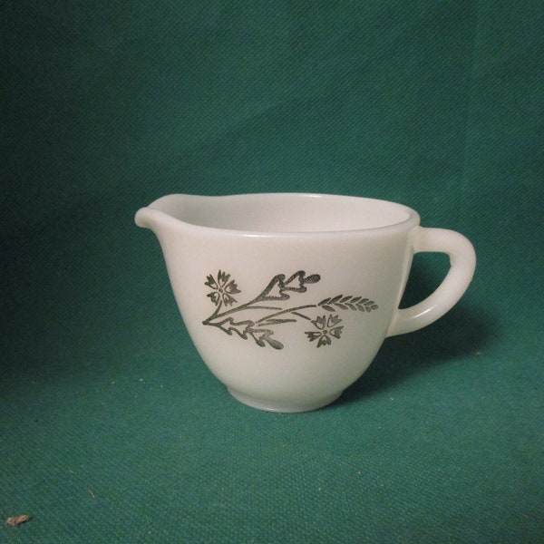 Federal Glass Creamer - Meadow Gold Pattern