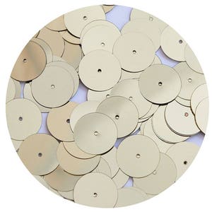 Round Sequin 15mm Pale Yellow Gold Metallic Couture Paillettes