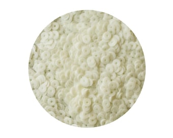 4mm Flat Sequins Porecelain White