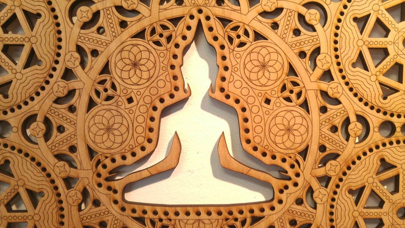 Meditation Mandala Laser Cut Wood Art Buddha of the Void Buddhist Art Budda Yoga Hinduism Hindu Religious zdjęcie 3