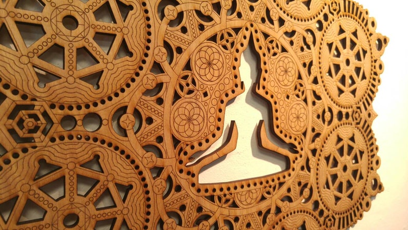 Meditation Mandala Laser Cut Wood Art Buddha of the Void Buddhist Art Budda Yoga Hinduism Hindu Religious zdjęcie 4