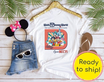 LISTO PARA ENVIAR - Mickey and Friends Disney World Shirt - Retro Disney Shirt - Matching Disney Shirt - Disney Vacation - Family Disney Shirts