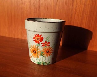 Retro Speckled Daisy Pot – 70s Japan Pottery