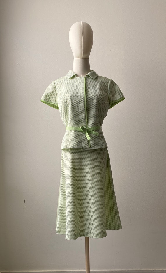 Vintage Green And White Short Sleeved Skirt Suit S