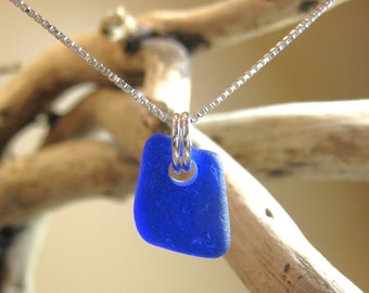 Ole blue seaglass & sterling silver necklace,  Cobalt Seaglass crafted into stunning seaglass jewelry, Simple beach seaglass necklace