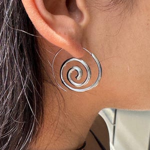 Créoles spirales : bijoux bohème hippie cercle en argent