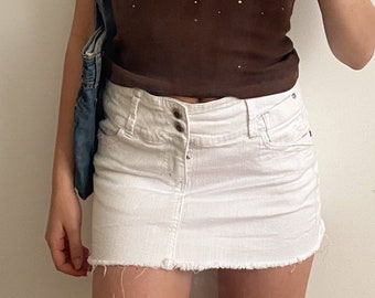 denim skirt with flowers