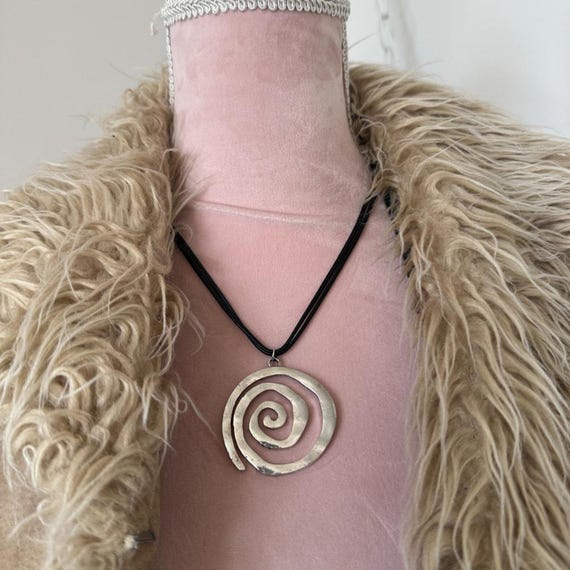 90s Spiral Choker Necklace Basic Statement Silver… - image 1