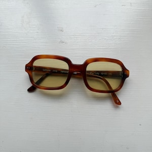Lexxola Jordy Tortoiseshell Rectangular Sunglasses Made in Italy Amber Lens Y2K Minimal Retro Frame