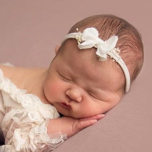 Ivory Baby Bow Headband, Skinny Stretchy Baby Headband, Toddler headbands, Newborn Photography Prop, Newborn Tieback, Newborn Crown,Hair Bow