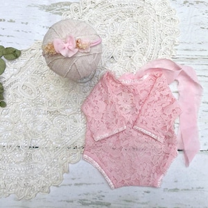 Pink Newborn Girl Lace Romper Set, Newborn Girl Photo Outfit, Baby Girl Open Back Long Sleeve Romper Props, Newborn Photography Props, RTS image 1