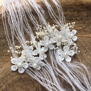 Baby Headband,White Dainty Lace Headband,Baby Halo,Newborn Headband,Toddler Headband,Baby Girl Photo Prop, Newborn Props, Baptism,Baby Props