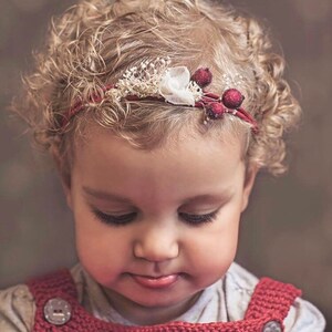 Weihnachten Neugeborenen Tieback Stirnband, Urlaub Baby Stirnband, Tieback Photo Prop, rotes Raffhalter, Weihnachten Stirnband, Weihnachten Tieback, Photo Prop