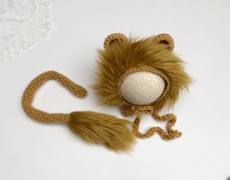 UK Seller, Newborn lion hat / Newborn Hat / Newborn lion set / Photography Prop / Baby crochet props / Baby props Lion / Furry Lion bonnet image 6
