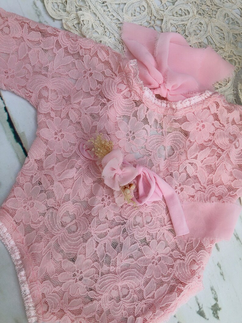 Pink Newborn Girl Lace Romper Set, Newborn Girl Photo Outfit, Baby Girl Open Back Long Sleeve Romper Props, Newborn Photography Props, RTS image 4