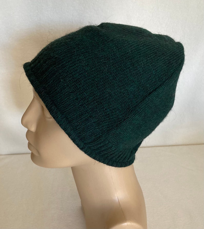 deep green-ecofriendly-green gift-fleece lined Up cycled-wool blend-MEDIUM-toque-repurposed-wool hat-up cycled hat-warm hat-washable wool