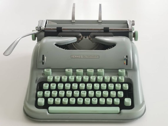 Hermes 3000 Portable Typewriter in Great Working Condition With