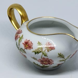 Cream/Milk Holder Jug from Royal porzellan Bavaria KPM Bavaria Vintage Hand Painted Floral Motif with Gold Encrusted Rim, Germany (c. 1950)