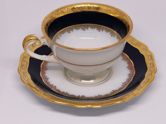 HUTSCHENREUTHER HOHENBERG Vintage Fine Bone Porcelain Gold