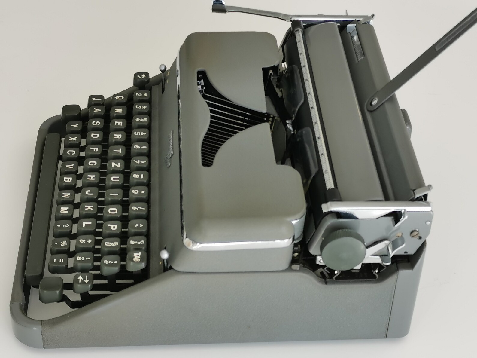 Hermes 2000 Iconic Portable Typewriter From the 1960s in Excellent