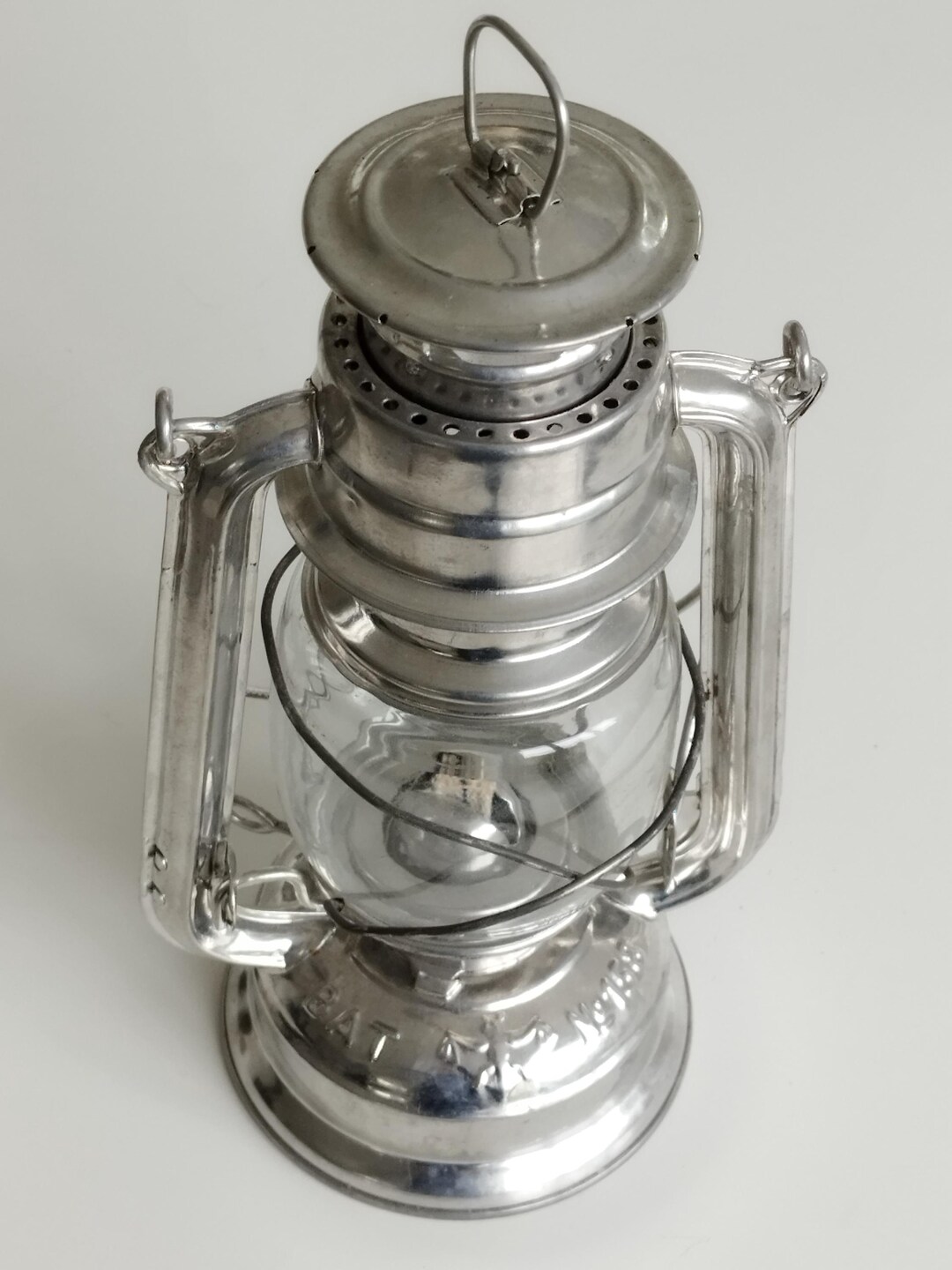 Vintage Railroad Metal Kerosene Lantern Bat #158 in Mint Condition