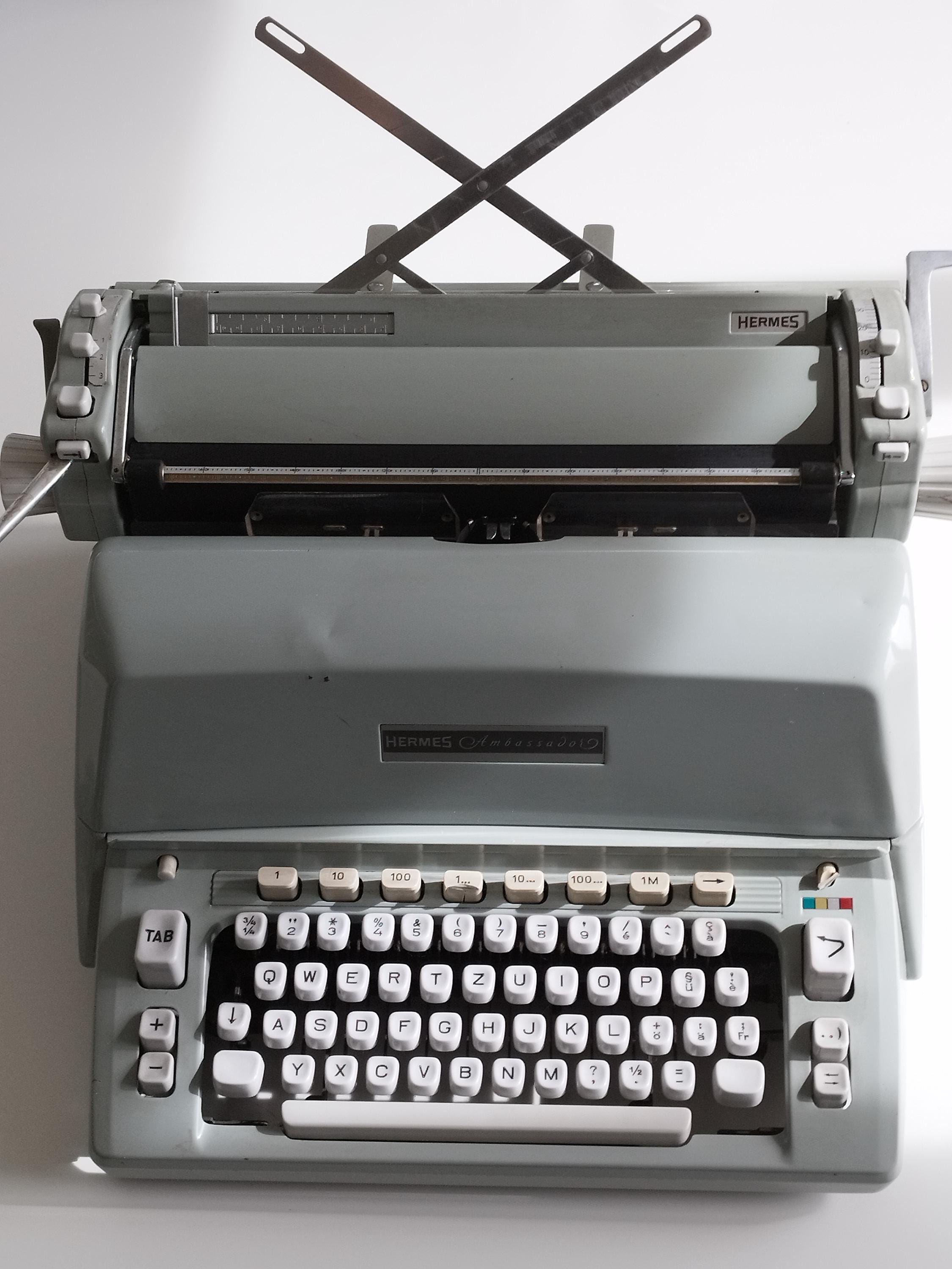 Hermes ambassador typewriter - Etsy 日本