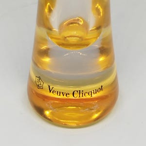 Veuve Clicnot Champagnerglas, VCP Trendy Flöte, Sammlergläser, Vintage französische Champagnergläser (c. 1990)