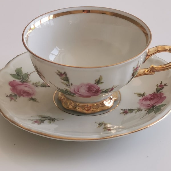 Bareuther Vintage Gold Encrusted and Hand painted Fine bone china Porcelain Demitasse Cup with Saucer from Bavaria Germany (c. 1940)