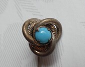 Antique Vintage Yellow Metal Glass Turquiose Stickpin Cravat Pin