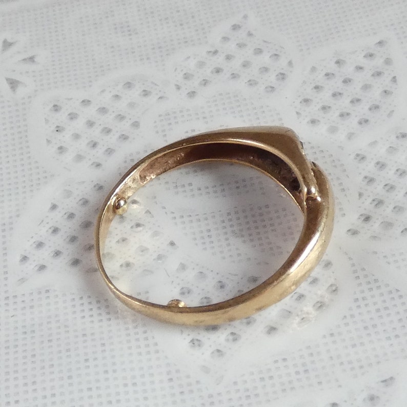 Vintage 9ct Yellow Gold Ring