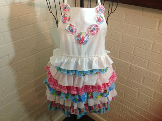 Ruffled full apron Summer apron. Kitchen apron Par