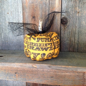 Primitive burlap pumpkin Halloween burlap pumpkin Fall decoration Primitive Jack-O- Lantern