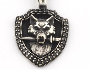 Silver Wolf With Knife Necklace Animal Pendant