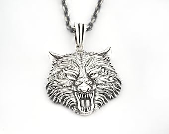 Silver Wolf Necklace Animal Pendant