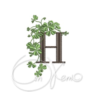 Diseño de bordado de máquina Letra mayúscula H trébol Alfabeto irlandés digitalizado St Patrick día trébol bordado 4x4 7x5 Iniciales de monograma