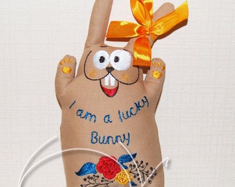 MACHINE EMBROIDERY File - ITH toy - I am lucky bunny. In the hoop bunny