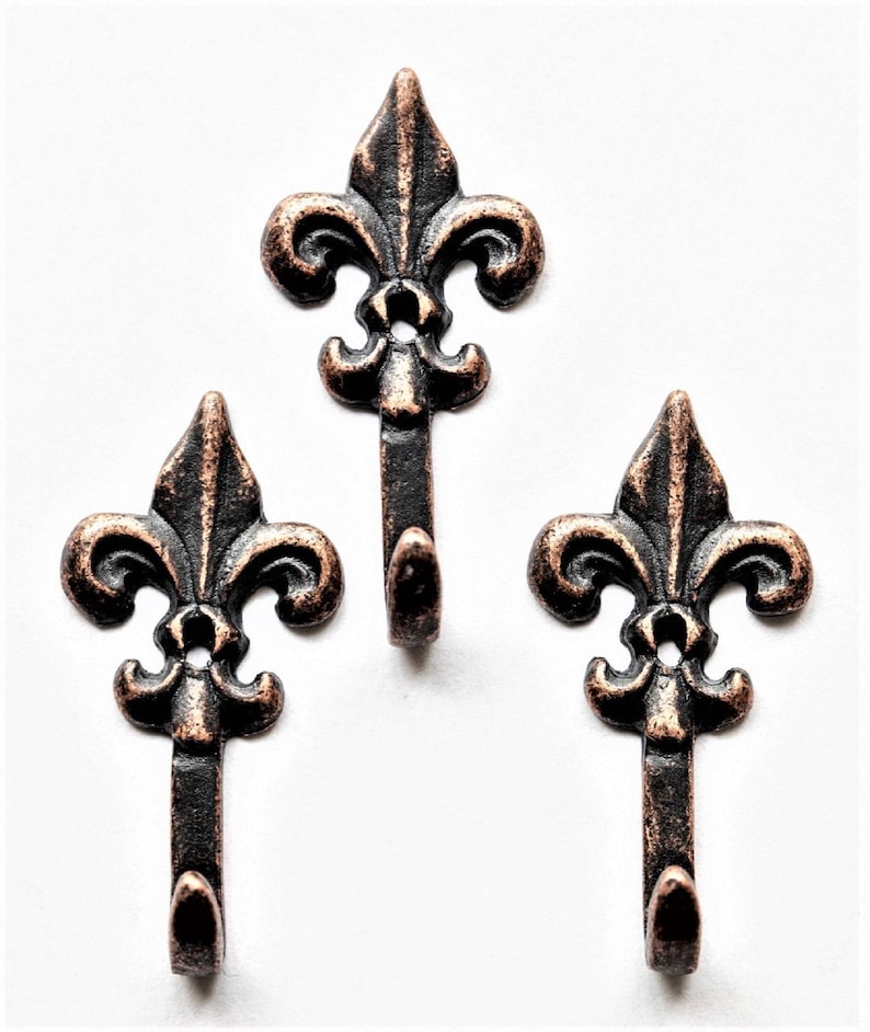 Mini bronze fleur de lis hooks